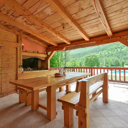 Vikendica Enchanting Holiday In Kijani With Swimming Pool *